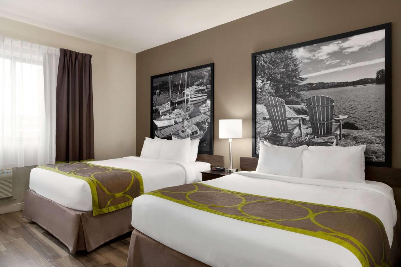 Super 8 By Wyndham Sarnia On Exterior foto